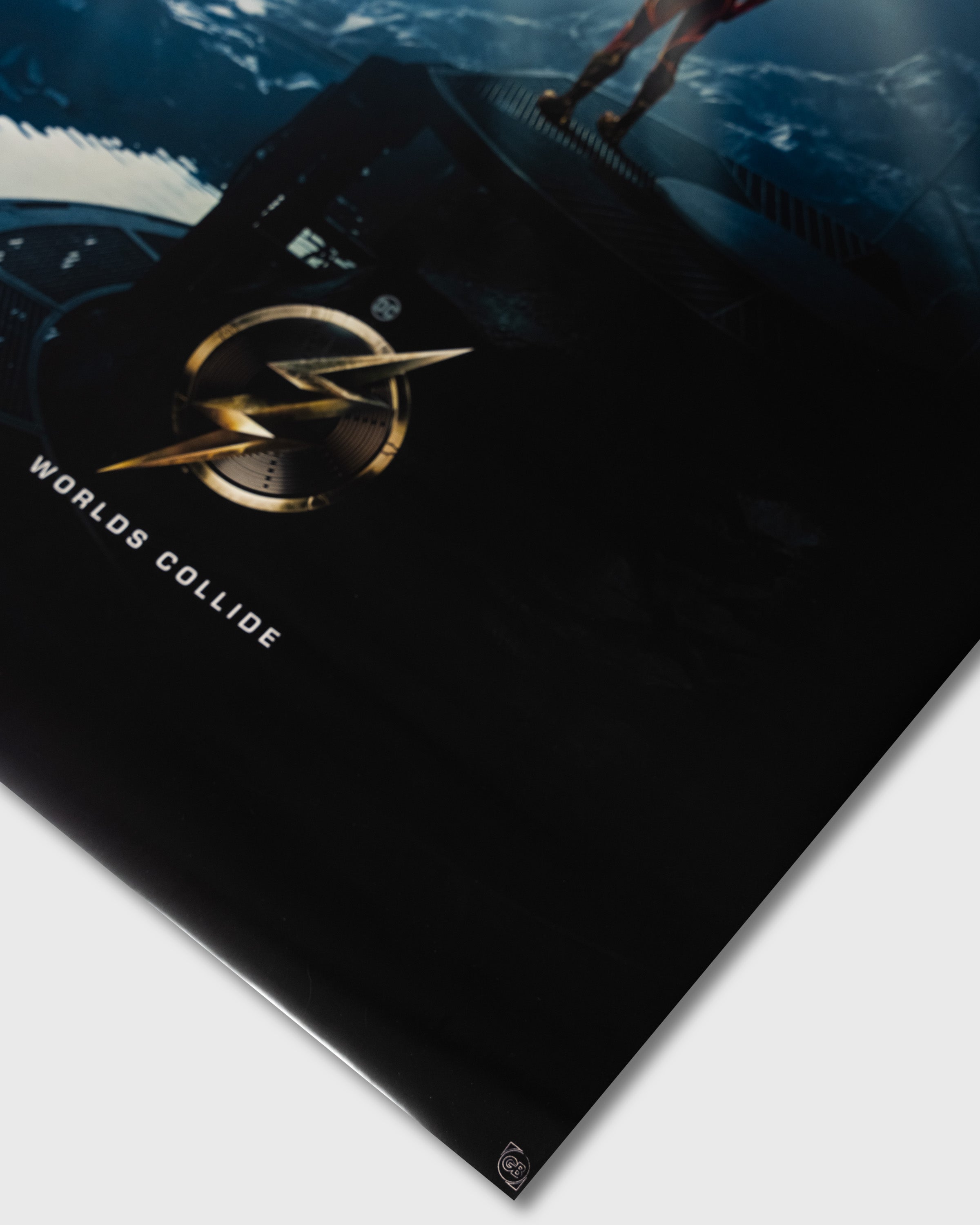 Flash (2023) – "Worlds Collide" | Plakat Filmowy 90x60 cm